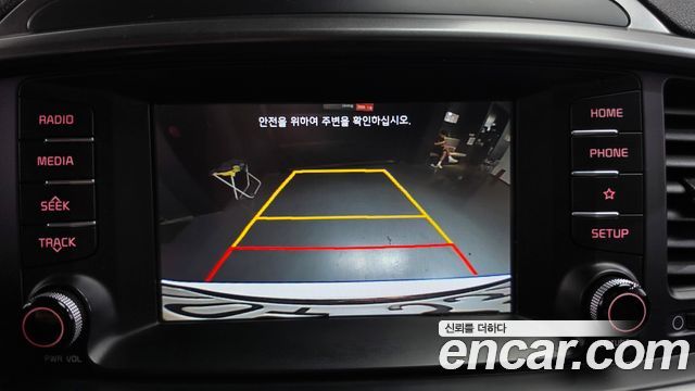 Kia Sorento 2018 — photo 19