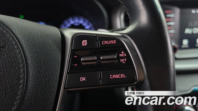 Kia Sorento 2018 — photo 21