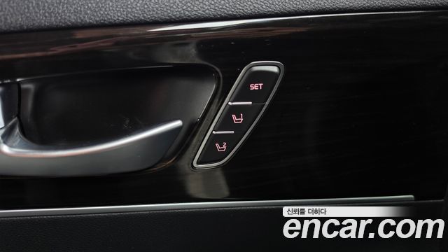 Kia Sorento 2018 — photo 31