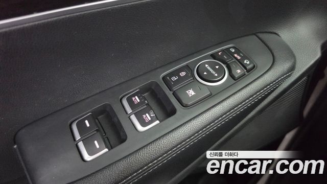 Kia Sorento 2018 — photo 35