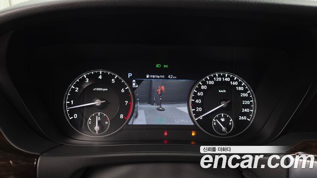 Genesis G90 2019 — photo 11