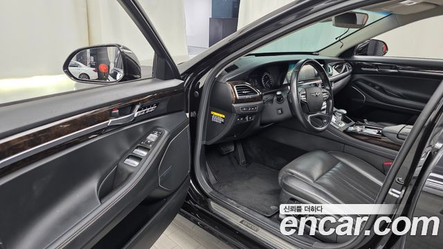 Genesis G90 2019 — photo 13