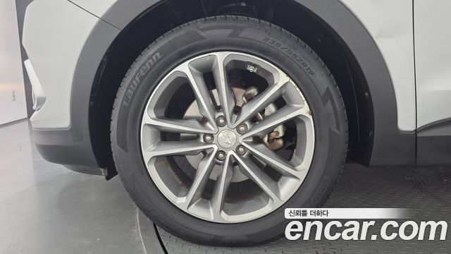 Hyundai Santafe 2016 — photo 5
