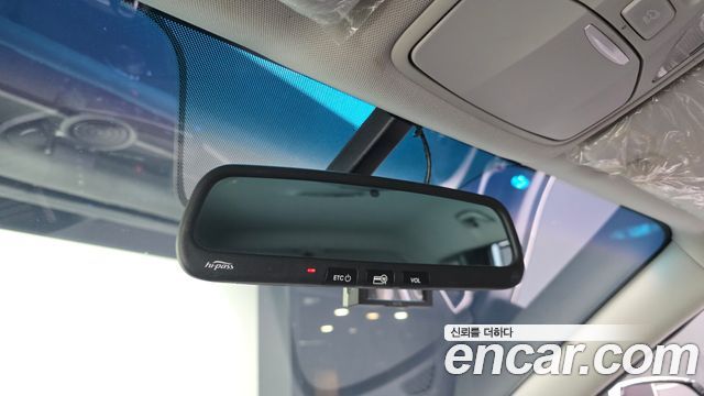 Hyundai Santafe 2016 — photo 18