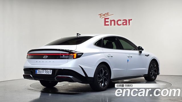 Hyundai Sonata 2025 — photo 2