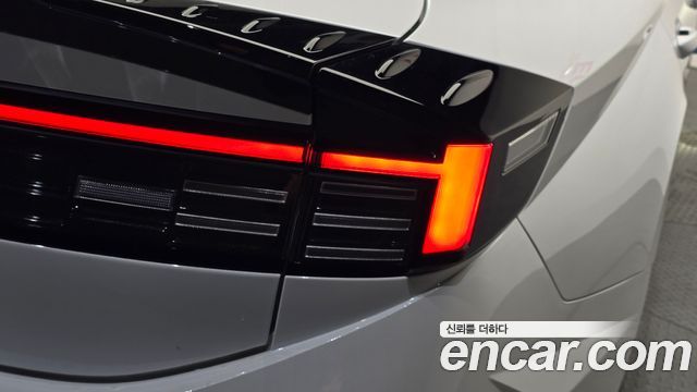Hyundai Sonata 2025 — photo 9