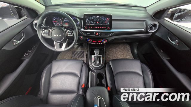 Kia K3 2022 — photo 7