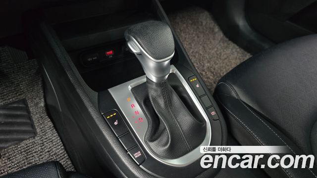 Kia K3 2022 — photo 9