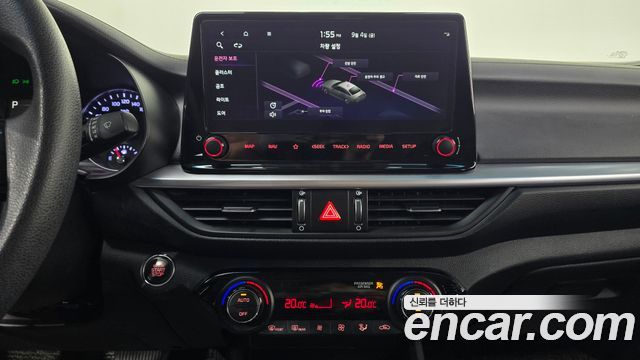 Kia K3 2022 — photo 15