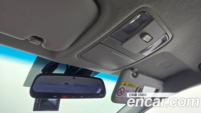Kia K3 2022 — photo 20