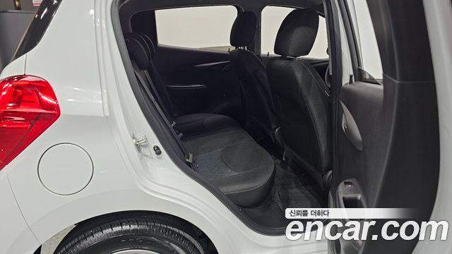Chevrolet Korea Spark 2021 — photo 17
