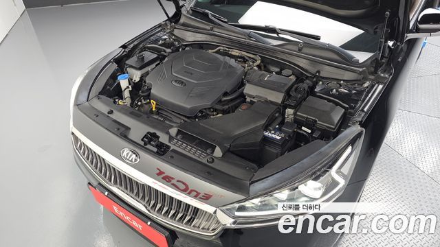 Kia K7 2017 — photo 6