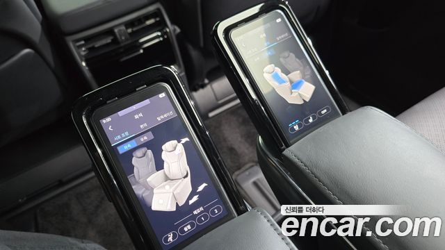 Toyota Alphard 2024 — photo 24