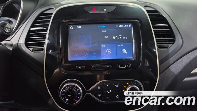Renault Korea QM3 2018 — photo 15