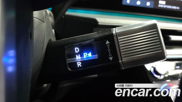 Hyundai Santafe 2024 — photo 8