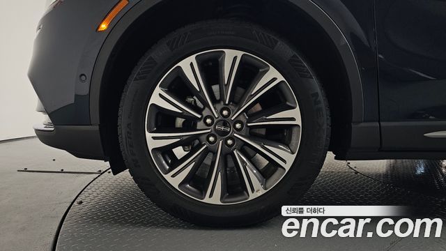 Lincoln Corsair 2020 — photo 5