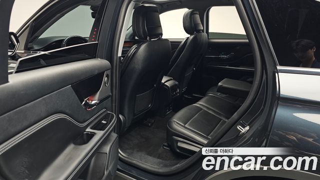 Lincoln Corsair 2020 — photo 16