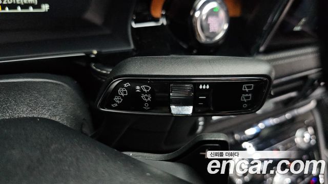 Lincoln Corsair 2020 — photo 33