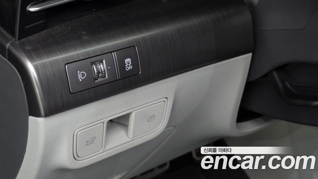 Hyundai Kona 2023 — photo 25