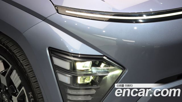 Hyundai Kona 2023 — photo 8