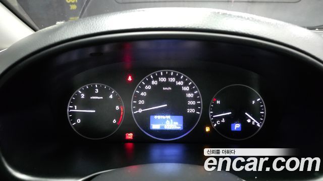 Hyundai Starex 2021 — photo 8