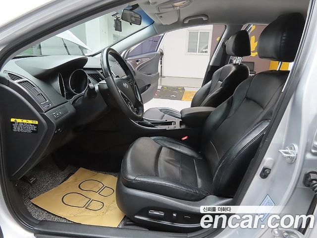 Hyundai Sonata 2012 — photo 7