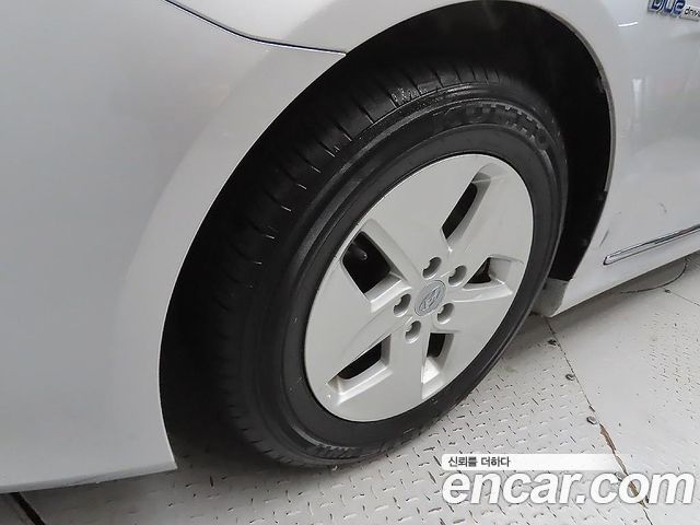 Hyundai Sonata 2012 — photo 15