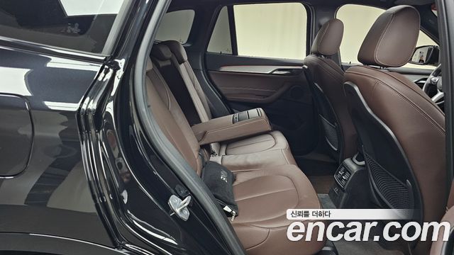 BMW X1 2022 — photo 17