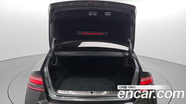 Genesis G90 2022 — photo 20