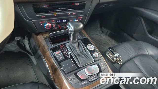 Audi A7 2015 — photo 12