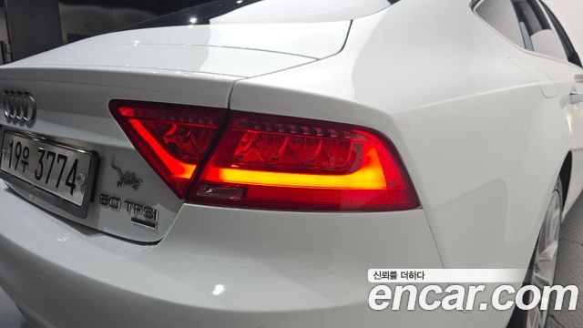 Audi A7 2015 — photo 9