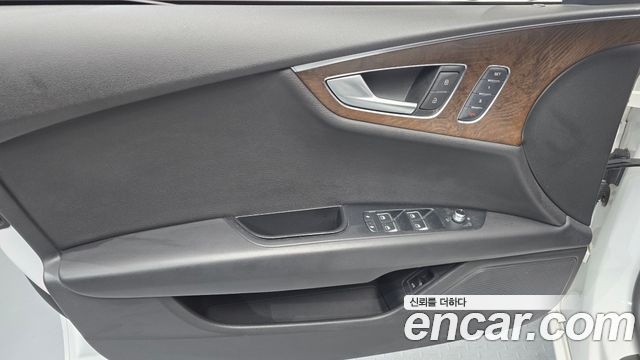 Audi A7 2015 — photo 14