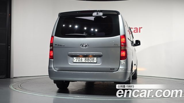 Hyundai Starex 2014 — photo 4