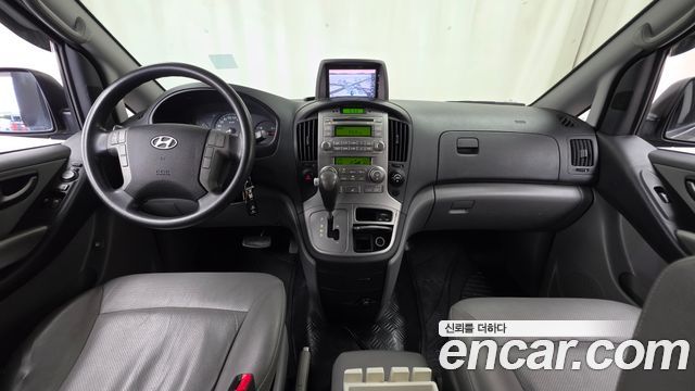 Hyundai Starex 2014 — photo 10