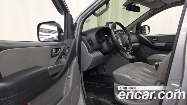 Hyundai Starex 2014 — photo 13