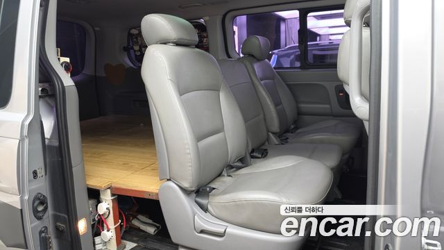 Hyundai Starex 2014 — photo 18