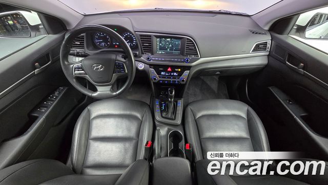 Hyundai AVANTE 2016 — photo 7