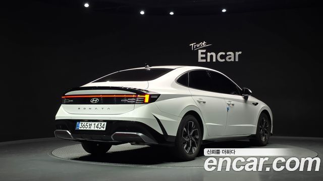 Hyundai Sonata 2024 — photo 2