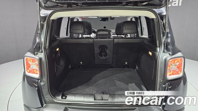 Jeep Renegade 2016 — photo 20