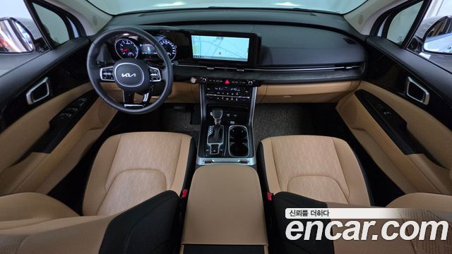 Kia Canival 2023 — photo 10