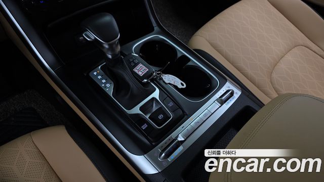 Kia Canival 2023 — photo 12