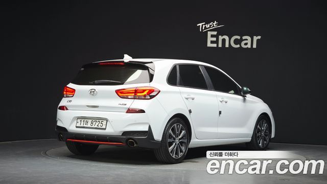 Hyundai i30 2019 — photo 2