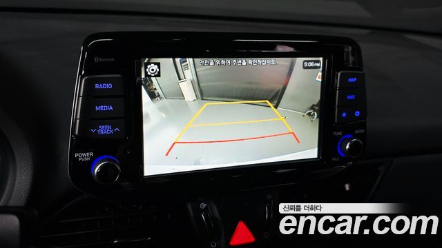 Hyundai i30 2019 — photo 21