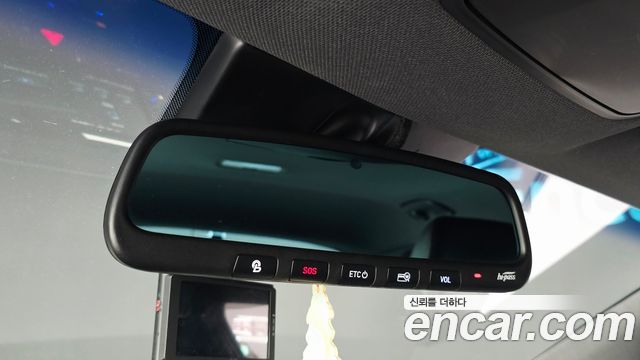 Hyundai i30 2019 — photo 25