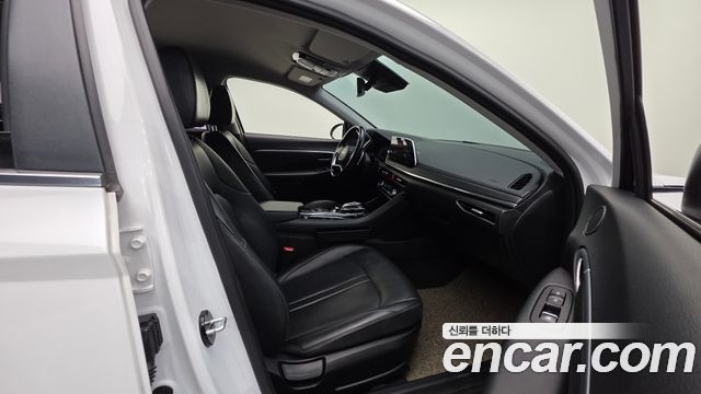 Hyundai Sonata 2020 — photo 10