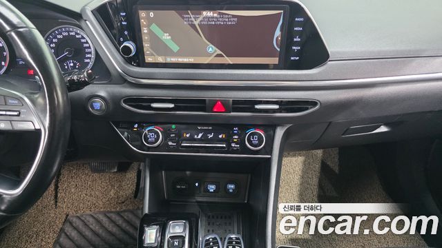 Hyundai Sonata 2020 — photo 14