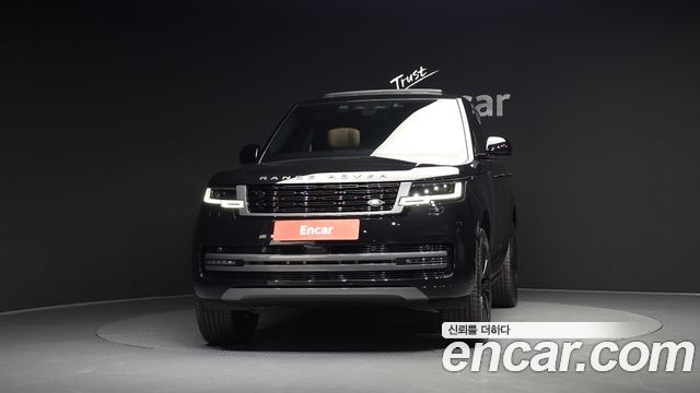 Land Rover Range Rover 2026 — photo 3