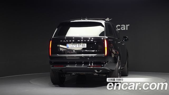 Land Rover Range Rover 2026 — photo 4
