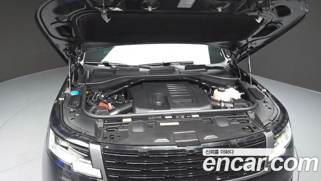 Land Rover Range Rover 2026 — photo 6