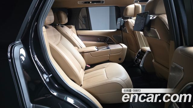 Land Rover Range Rover 2026 — photo 18